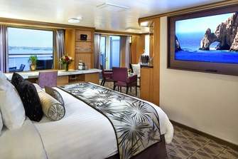 HAL Noordam Neptune Suite 2.jpg